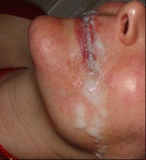 Double Mouth Porn - Aftermath of double cumshot in her mouth! Porn Pic - EPORNER