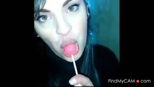 Big Tongue Porn - LONG TONGUE BEAUTY SHOWS OFF LONGEST TONGUE AND WIDE THROAT - EPORNER