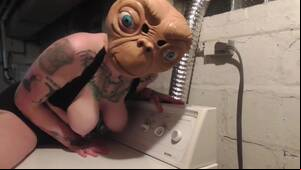 et - Et Discovers Dryer And Humps It - xxx Mobile Porno Videos & Movies -  mypornarchive.superfuck.org