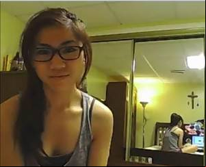 Filipina Wearing Glasses Porn - Nerdy amateur Asian teen masturbates using a dildo on webcam. Her shaved  pussy looks fresh and tight. Watch this cute Pinay teen with glasses get  naked and ...